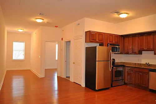 45 N Main St #G Photo 1