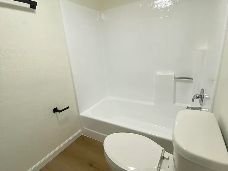 6746 W Ruth Ave — Photo 14