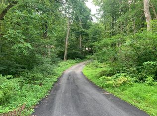 3318 Seisholtzville Rd, Barto, PA 19504