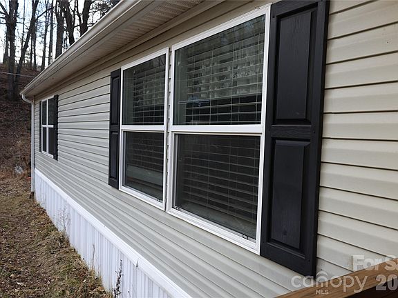 2nd image of 460 Bunny Run Rd