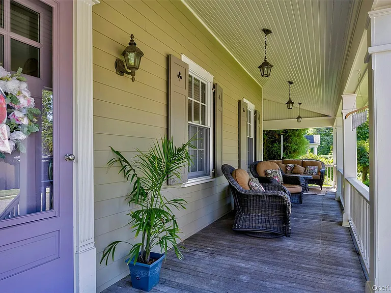 14 Buckingham Pl — Photo 4