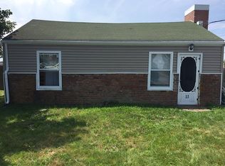 11 Gunning Ct, Middletown, RI 02842