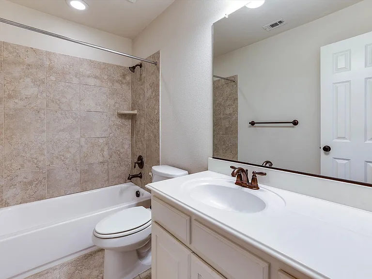 419 Rio Grande Dr — Photo 18