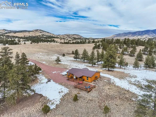 530 Cougar Ln, Guffey, CO 80820