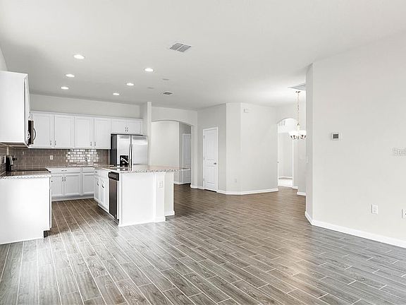 3rd image of 3543 Patron Ave