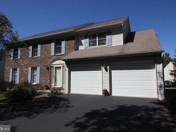 2nd image of 425 Shoemaker Way