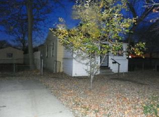 1404 E Muir Ave, Hazel Park, MI 48030