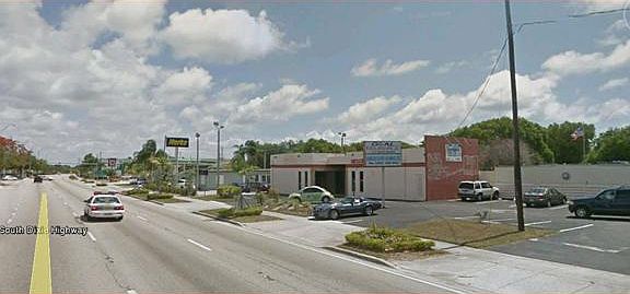 2nd image of 16935 S Dixie Hwy