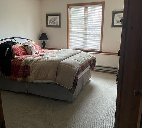 bedroom will have new carpet 1/30