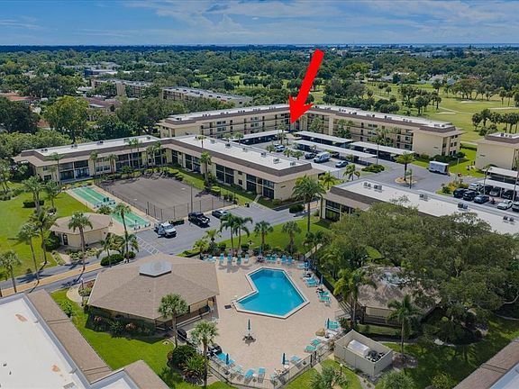 3rd image of 12300 VONN ROAD #7106