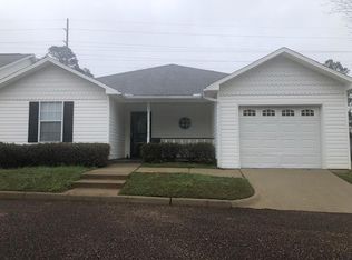 100 N Idlewild Path, Dothan, AL 36303