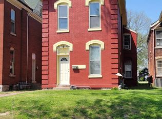 1303 Spring St, Quincy, IL 62301