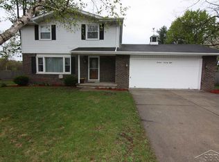 1478 S Miller Rd, Saginaw, MI 48609