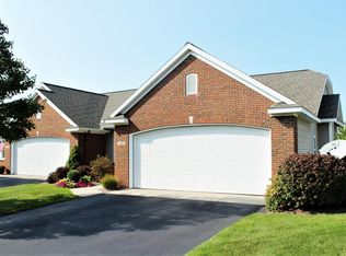 6041 Heritage Meadow Ct, Holland, MI 49423