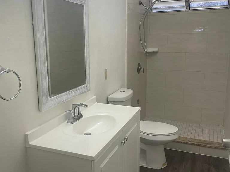 94-361 Kahuanani St #1B — Photo 2