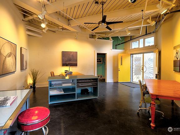 3rd image of 707 S Snoqualmie Street #1C