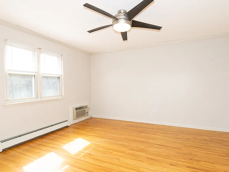 300 Wilson Rd #22C — Photo 8