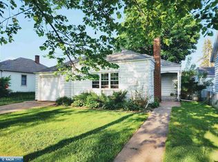 1932 11th Ave E, Hibbing, MN 55746