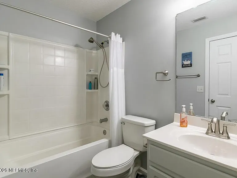 1468 Pitney Cir — Photo 7