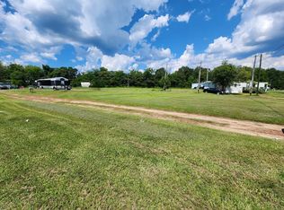 202 S Monitor Dr, Fitzgerald, GA 31750
