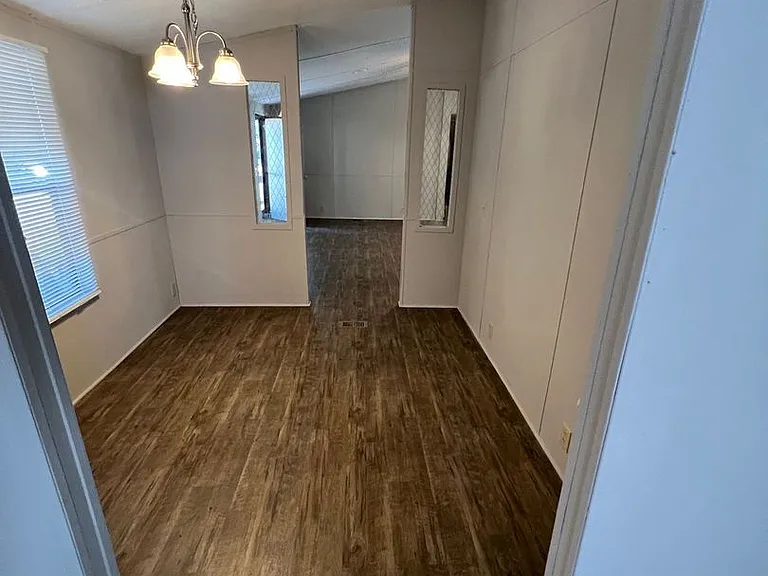 3700 Ash Dr — Photo 9