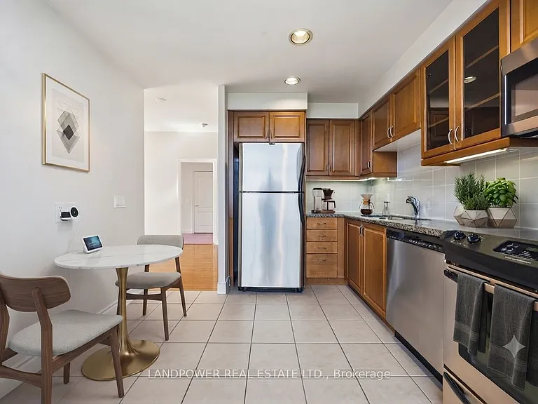 1101 Leslie St #1106 — Photo 4