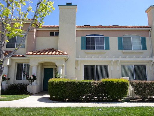 1st image of 27005 Karns Ct Unit 2504