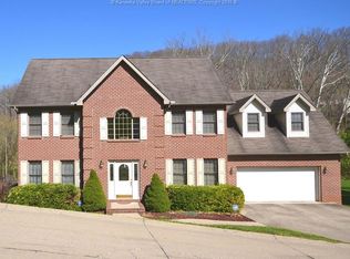 13 Perkins Way, Charleston, WV 25313