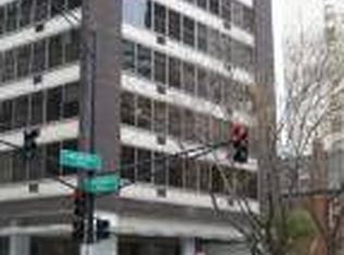 360 W Wellington Ave APT 2D, Chicago, IL 60657
