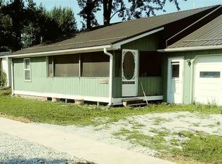 174 S Main St, Marshall, IN 47859