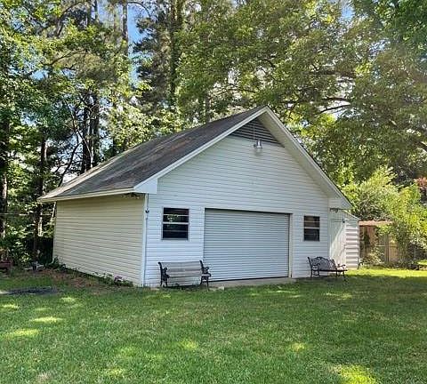 2nd image of 106 Belva Dr