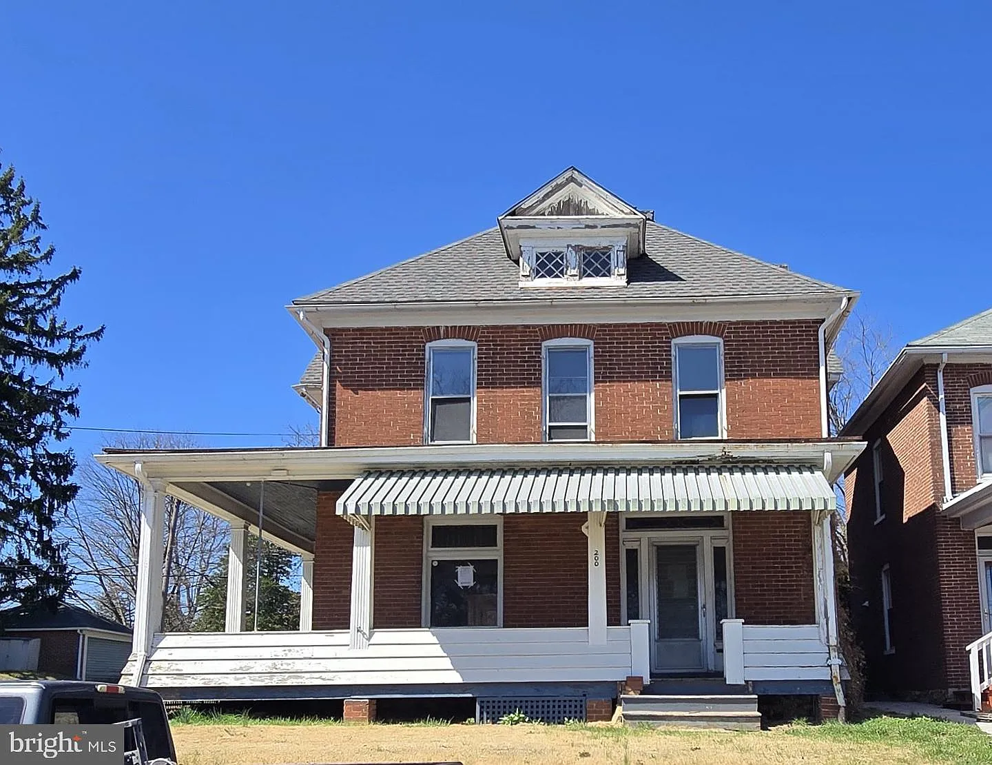 200 Tritle Ave photo 1