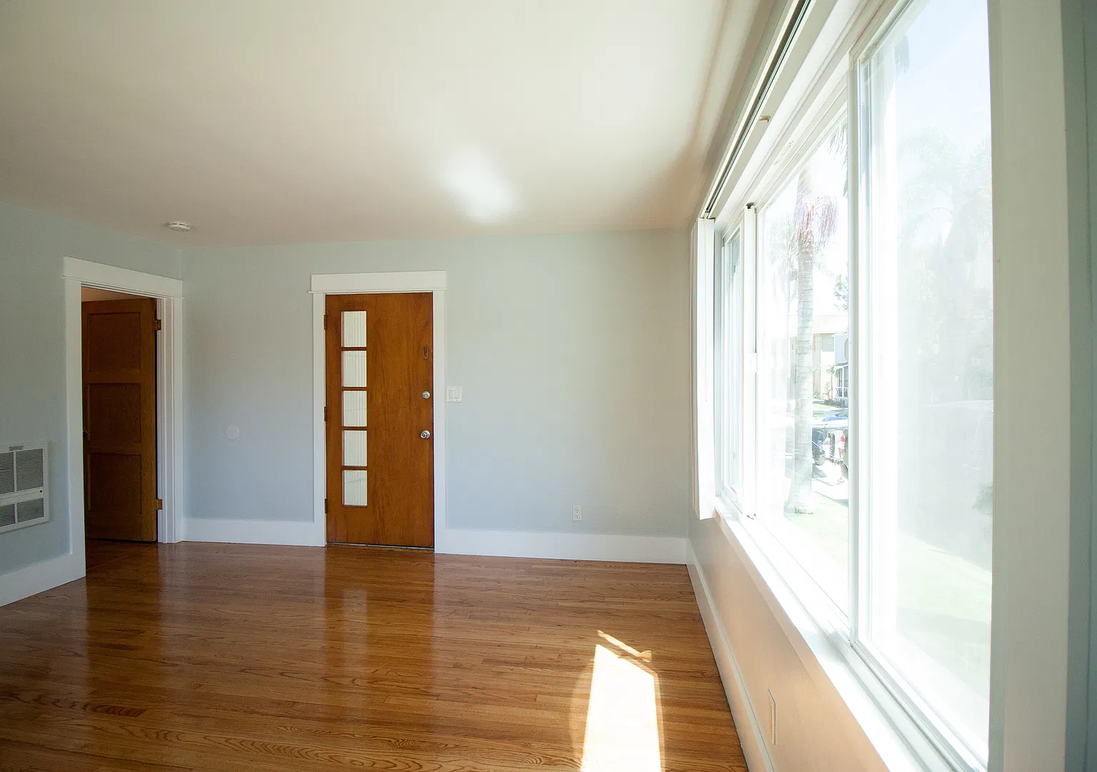 255 Glendora Ave. — Photo 3