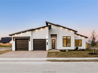 4821 White Ash Ct, College Station, TX 77845
