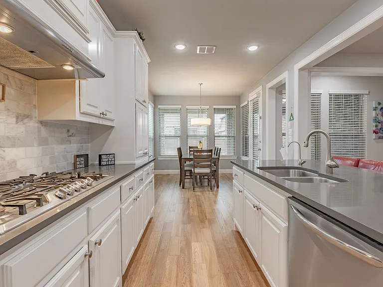 12163 Curry Creek Dr — Photo 15