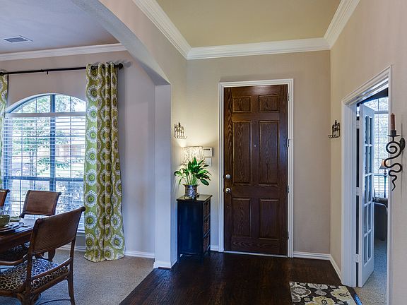 5th image of 7626 Meadowknoll Dr