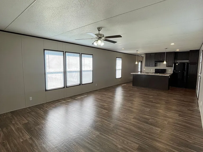 Woodlake Estates (TX) — Photo 13