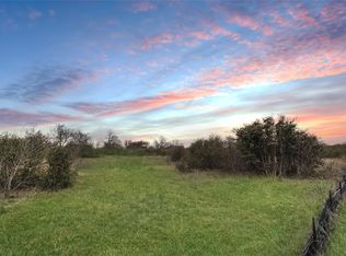 8400 Shore View Dr, Fort Worth, TX 76108