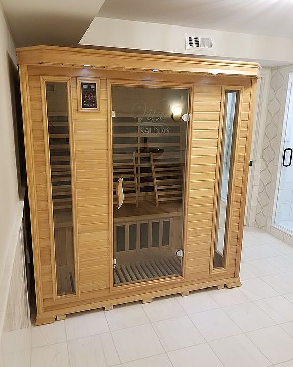 4 prs IR Sauna by Vital Life
