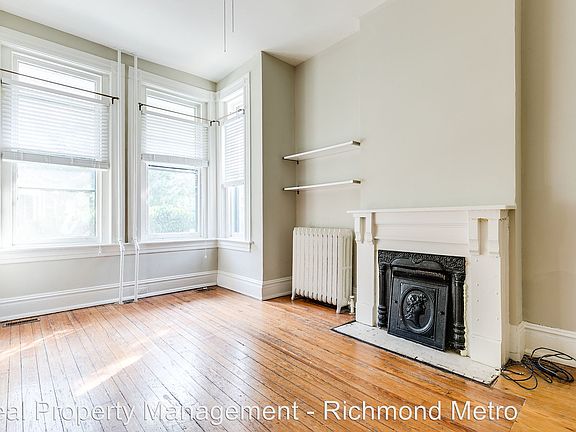 4th image of 1622 Hanover Ave #A