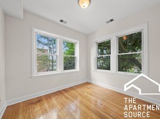 3420 W Parker Ave #2, Chicago, IL 60647