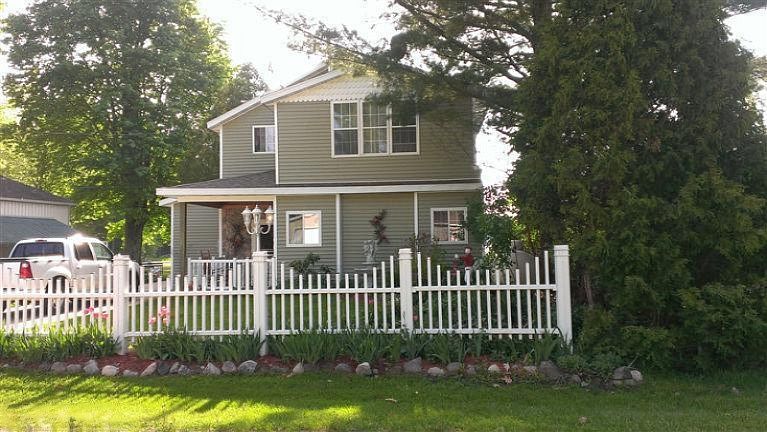 1st image of 12597 Rosemary Ave
