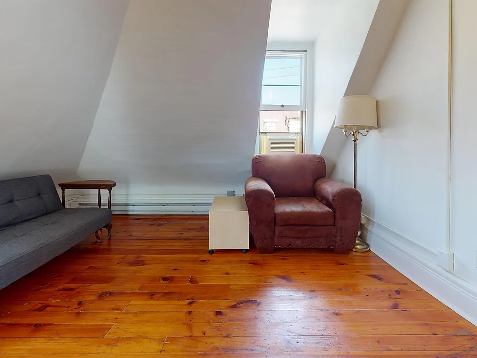 214 Stewart Ave