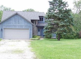 6470 Boneta Rd, Medina, OH 44256