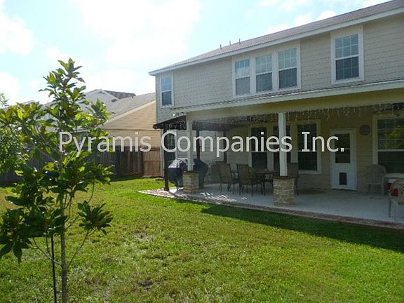 2nd image of 138 Carmen Pl