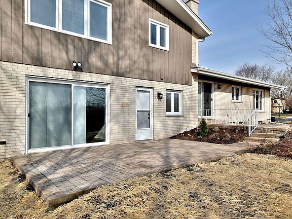4th image of 21253 N Woodland Ave
