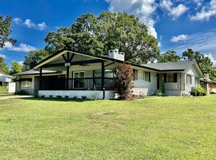 1800 E 11th St, Ada, OK 74820