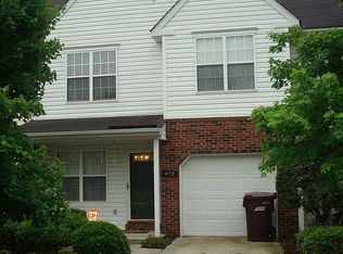 475 Robin Reed Ct, Pineville, NC 28134