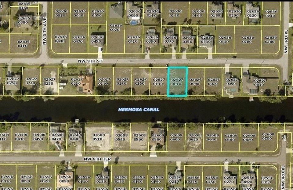 2nd image of 400 NW 9th St