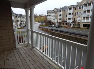 2335 Suncrest Vlg, Morgantown, WV 26505